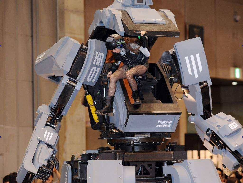 Включи номер робота. Робот Kuratas. Японский боевой робот Kuratas. Военная робототехника. Армия роботов.
