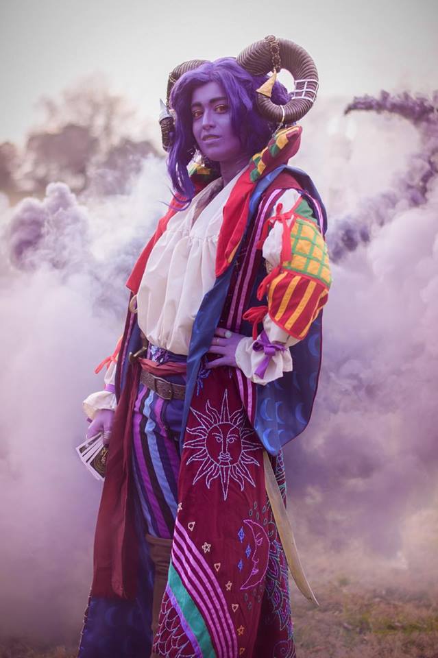 Tiefling cosplay