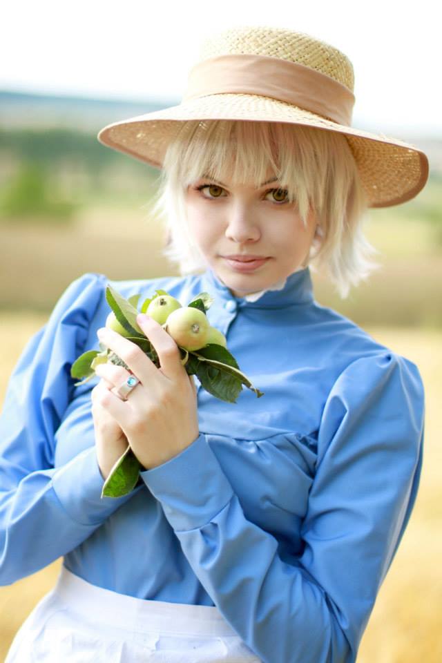 Sophie howl's moving store castle cosplay