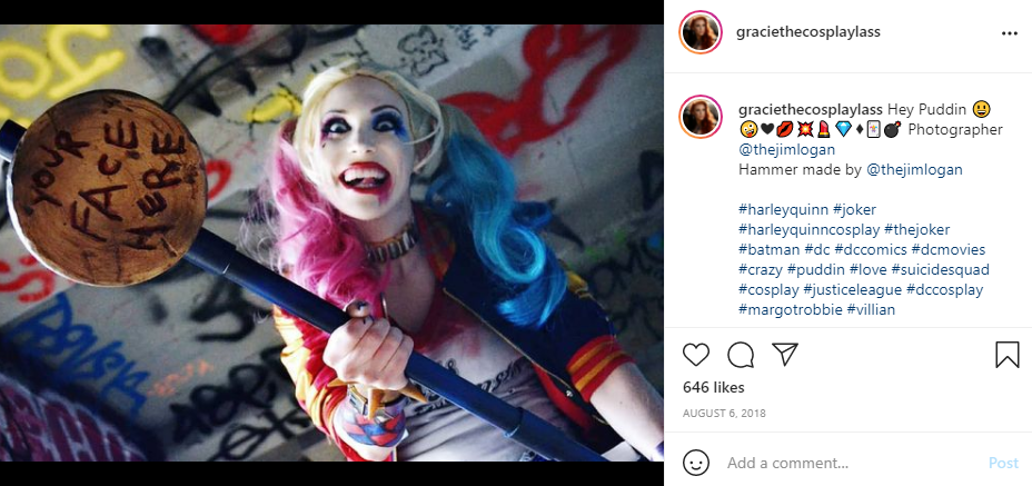 Crazy in Love with Harley Quinn Cosplays - Bell of Lost Souls