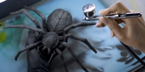 Shelob Diorama Captures ‘The Two Towers’ Fight in Detail
