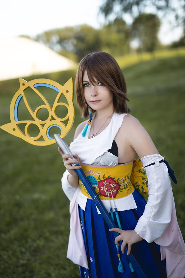 Yuna de Final Fantasy X ganha vida em cosplay incrível