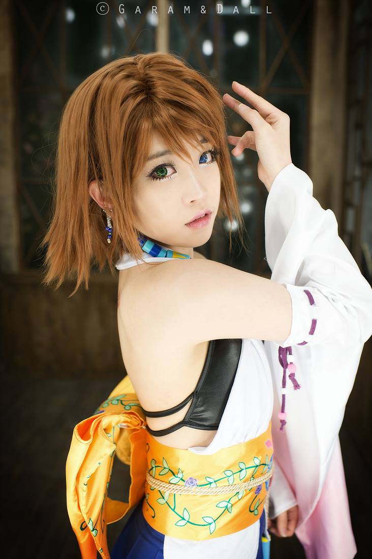 Yuna de Final Fantasy X ganha vida em cosplay incrível