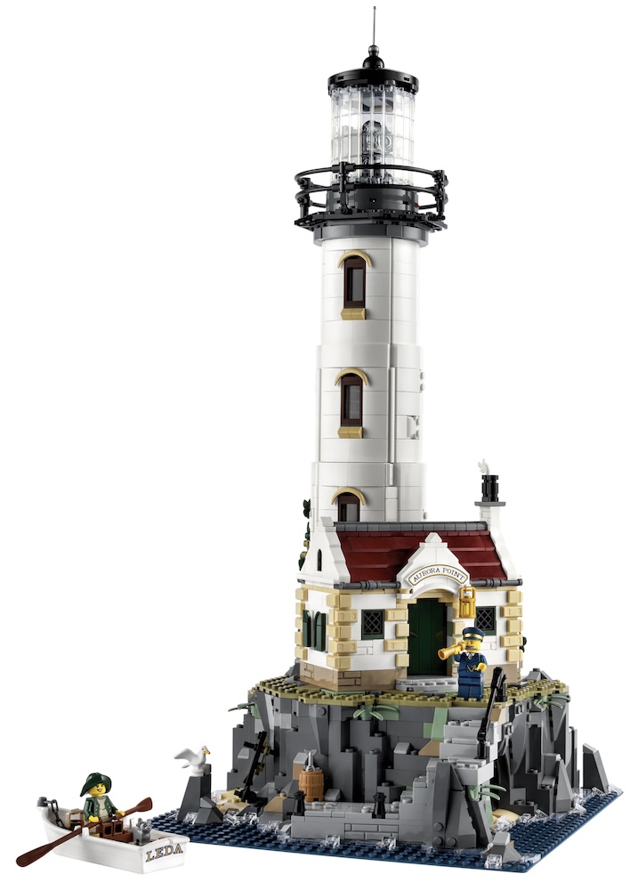 Let LEGO Lighthouse's Working Fresnel Lens Keep You Safe at Night ...