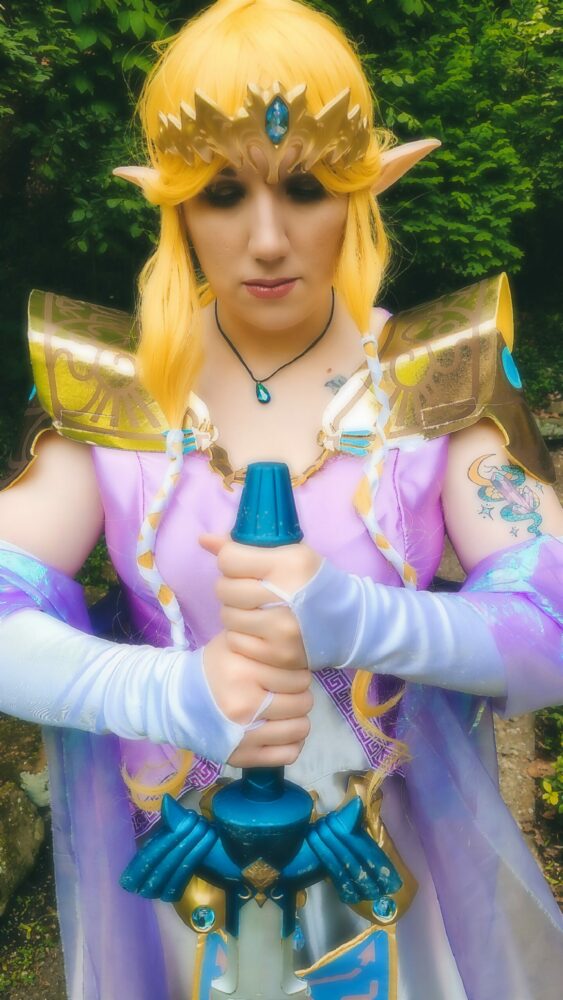 Link - The Legend of Zelda: Twilight Princess  Cosplay characters, Zelda  cosplay, Epic cosplay