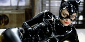 This ‘Batman Returns’ Catwoman Closet Cosplay Lets You Live Your Best Nine Lives