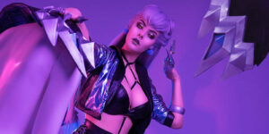 K/DA’s Evelynn Plays With Our Minds in These Villainous Cosplays